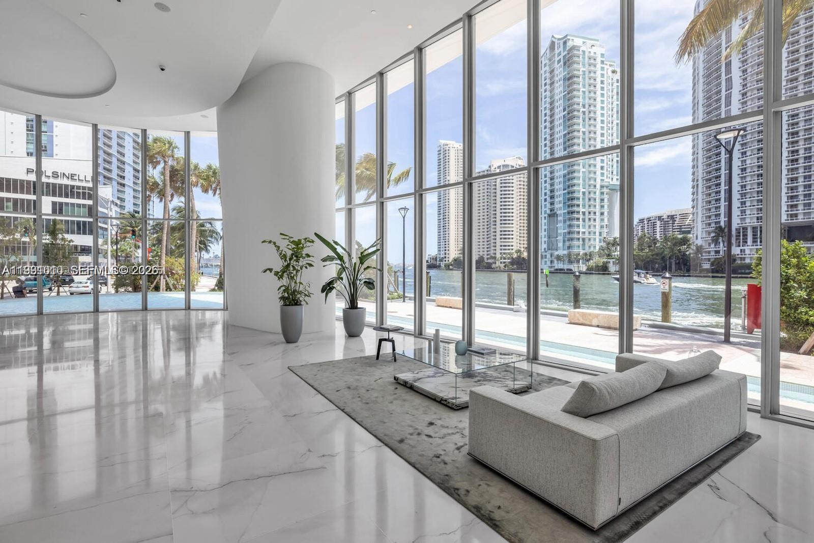 300 Biscayne Boulevard Way # 1902E