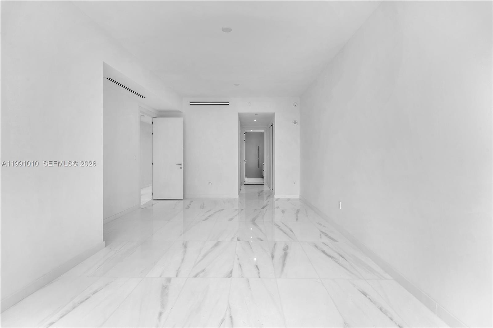 300 Biscayne Boulevard Way # 1902E