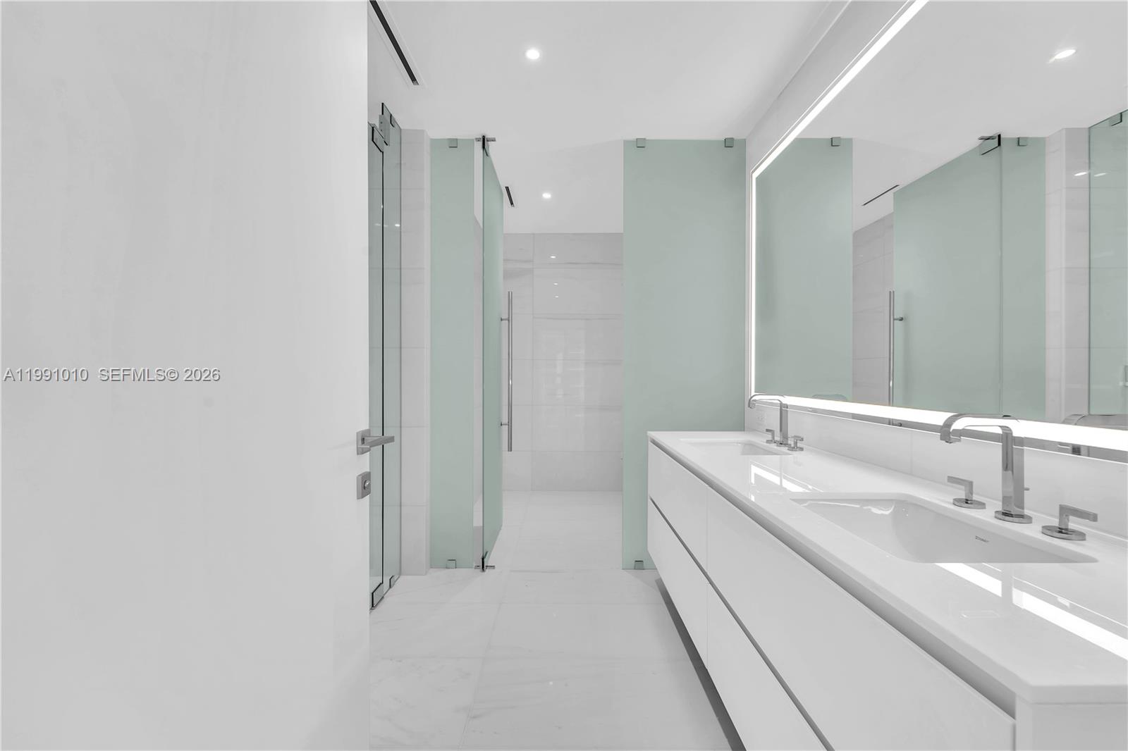 300 Biscayne Boulevard Way # 1902E