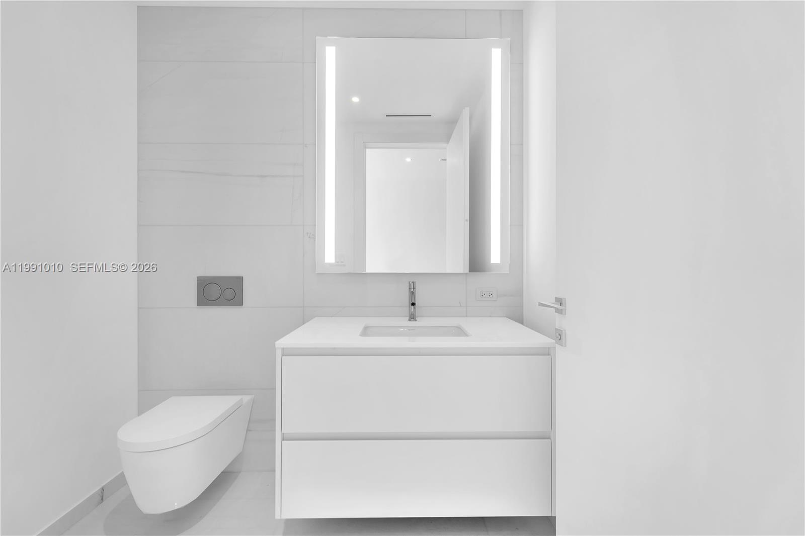 300 Biscayne Boulevard Way # 1902E