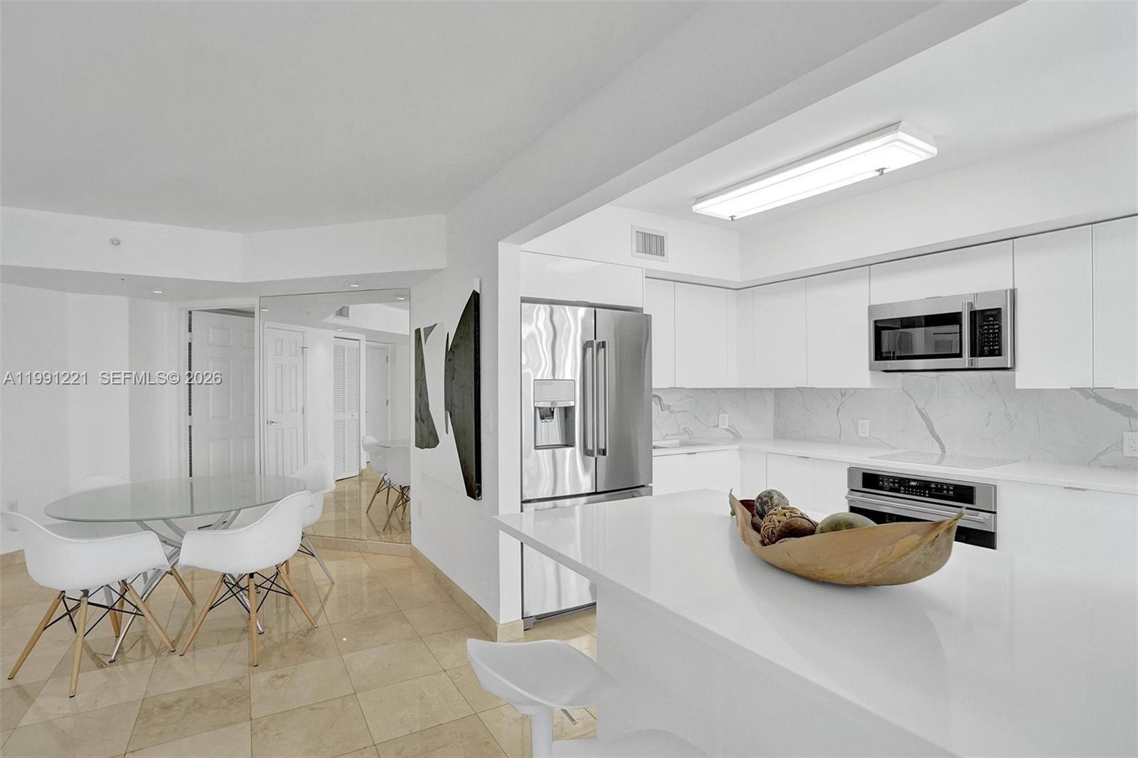 6301 Collins Ave # 2308