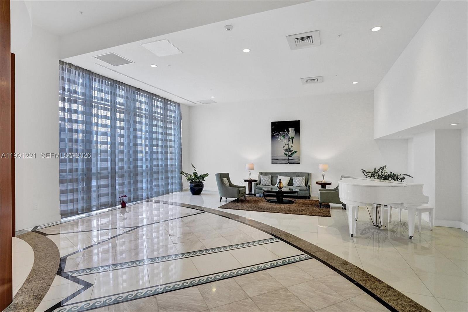 6301 Collins Ave # 2308