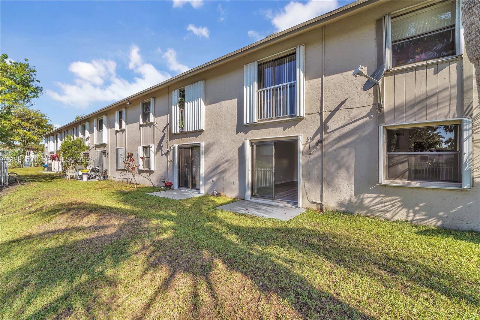 7668 SW 152nd Ave # 107 Unit: 2-107