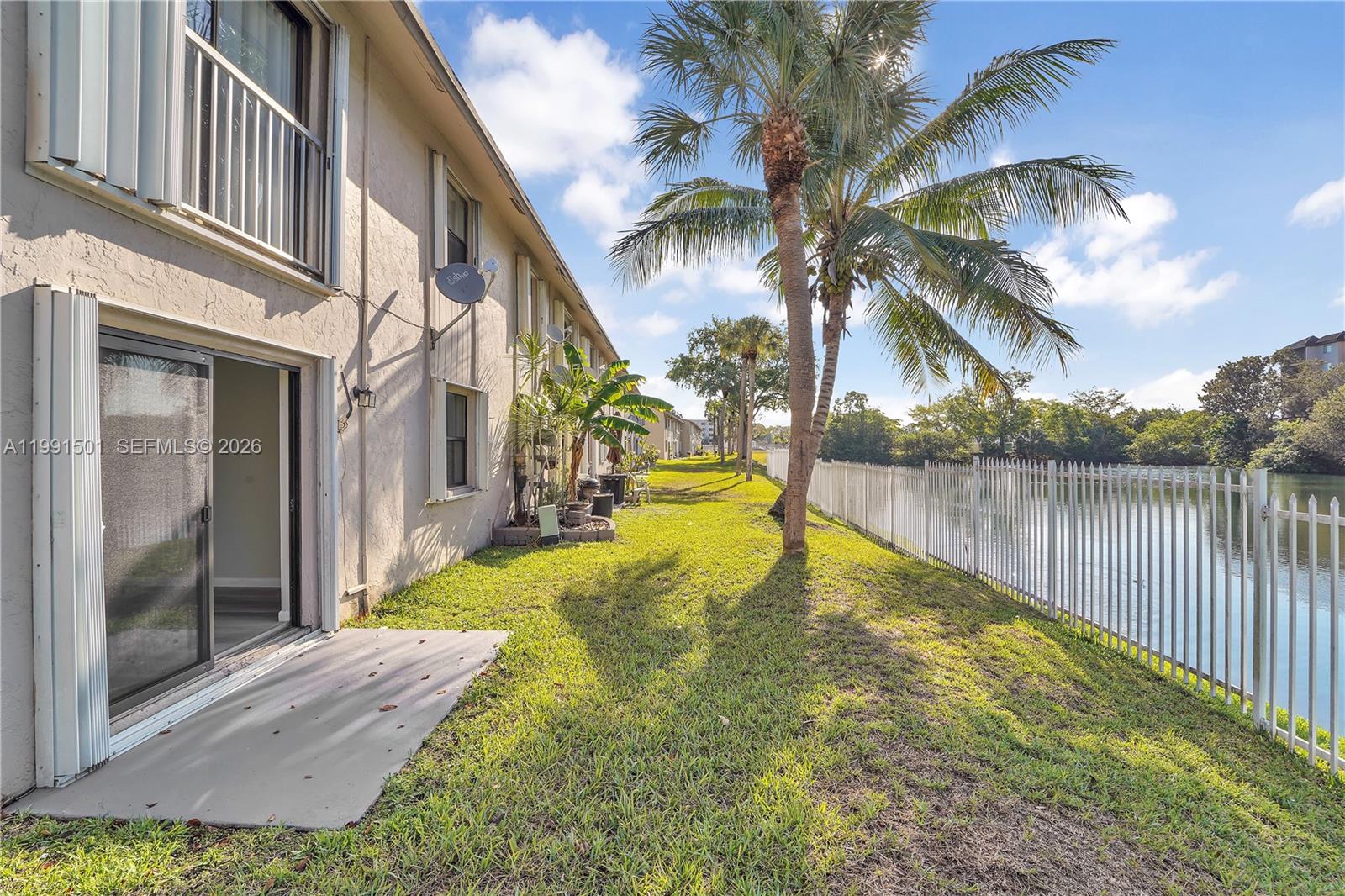 7668 SW 152nd Ave # 107 Unit: 2-107