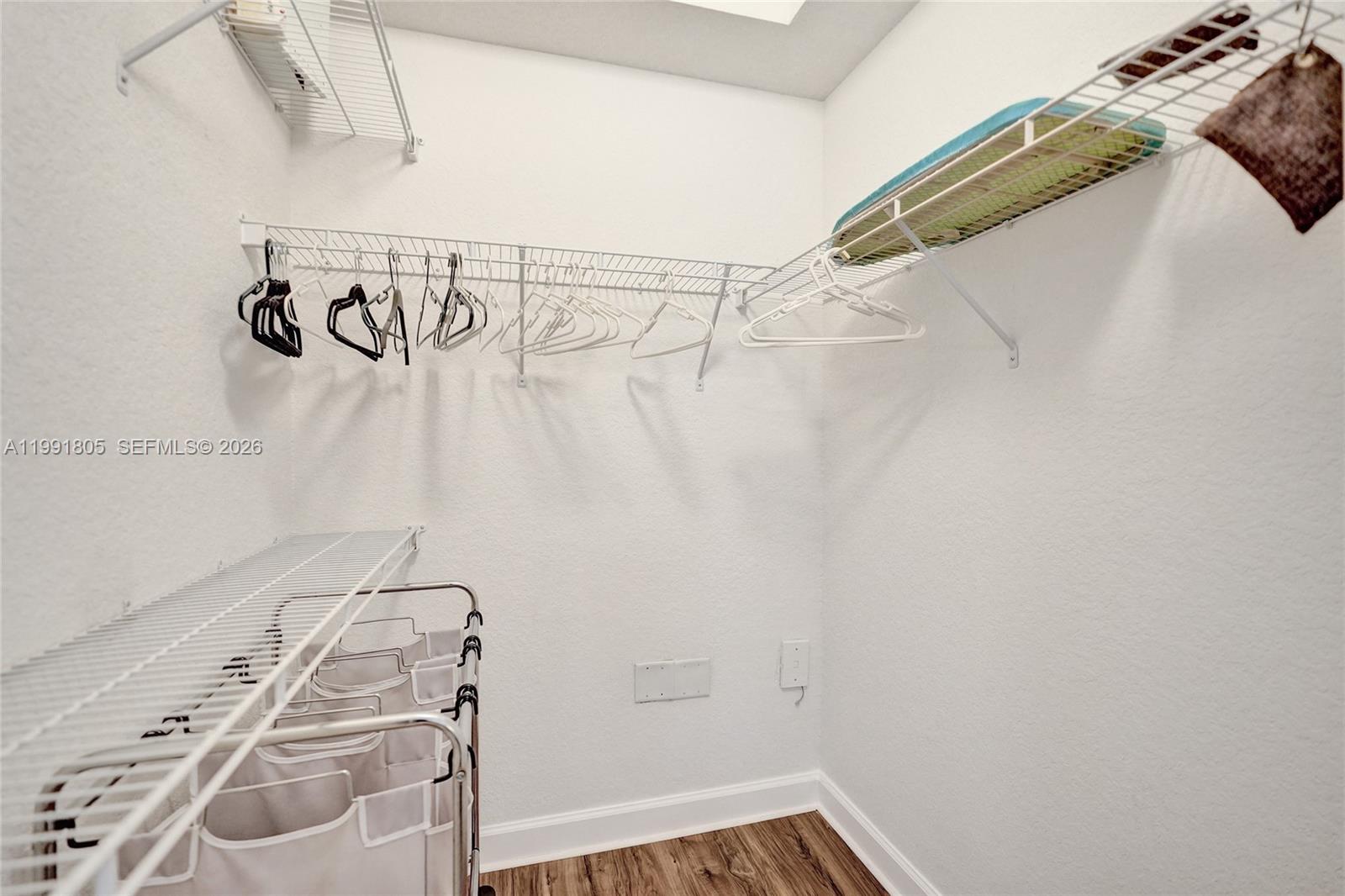 6001 SW 70th St # 252