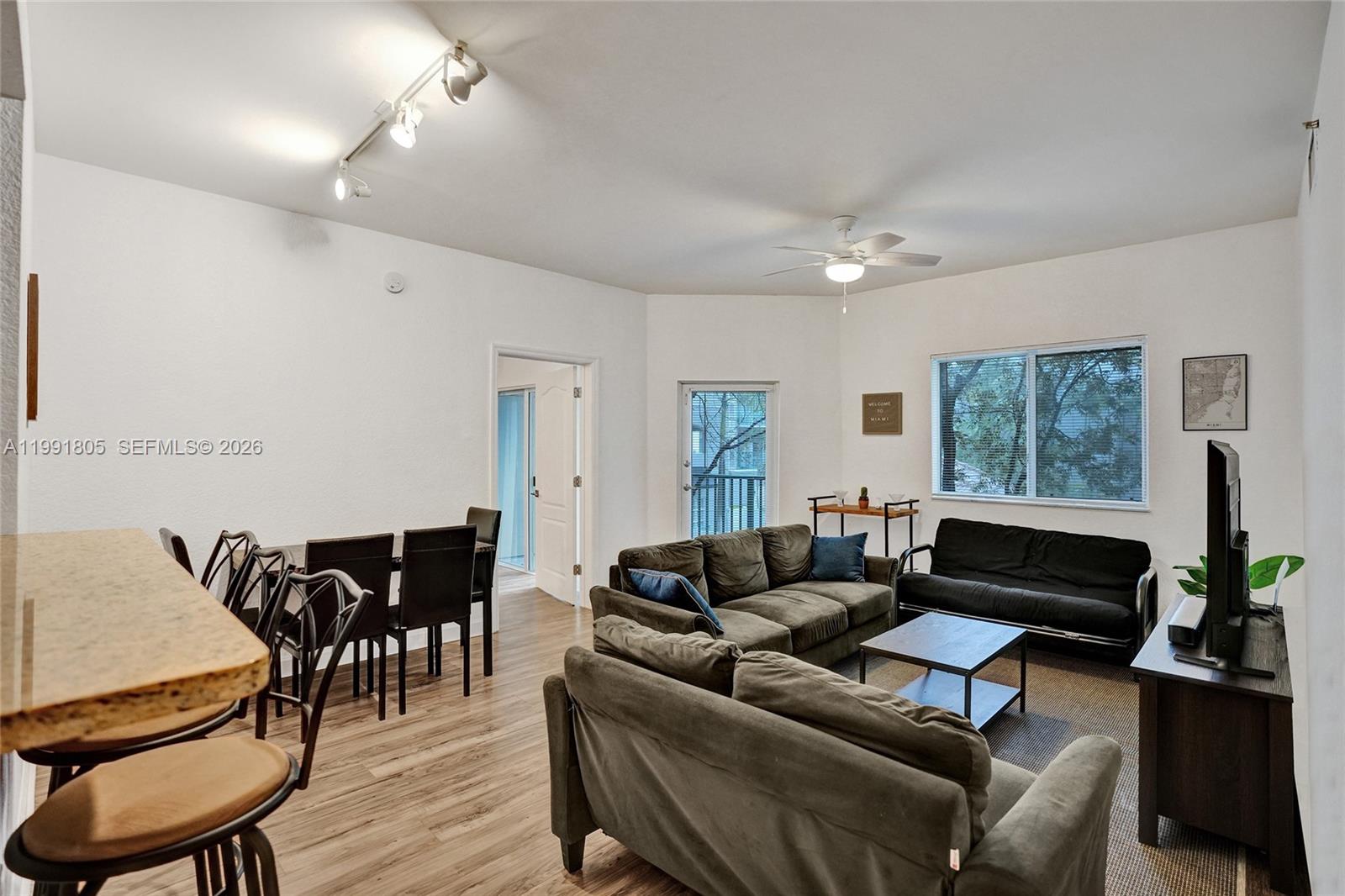 6001 SW 70th St # 252