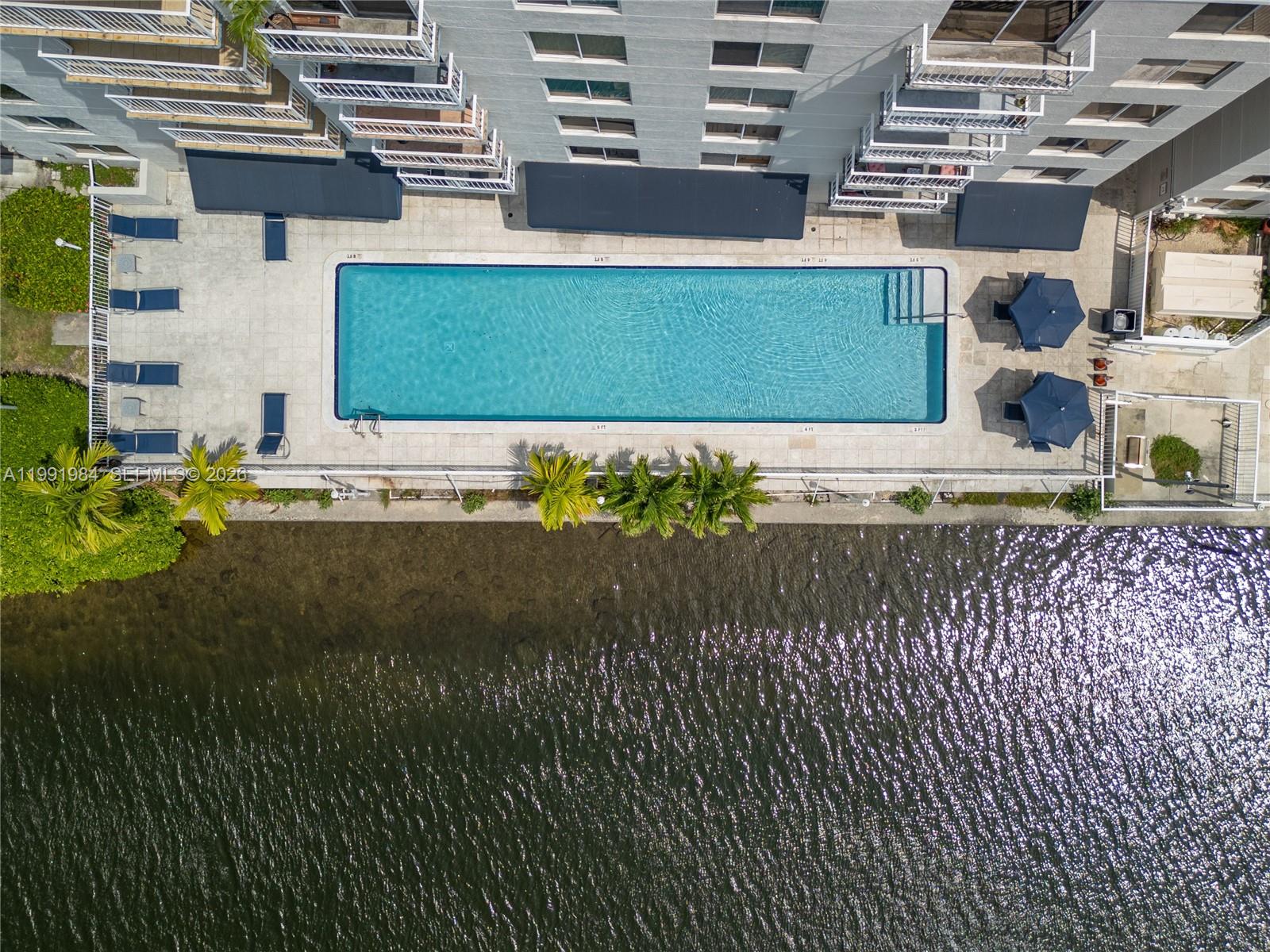 1720 NW N River Dr # 613