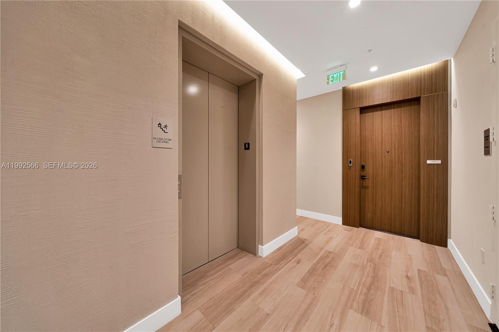 3156 SW 27th Ave # 501