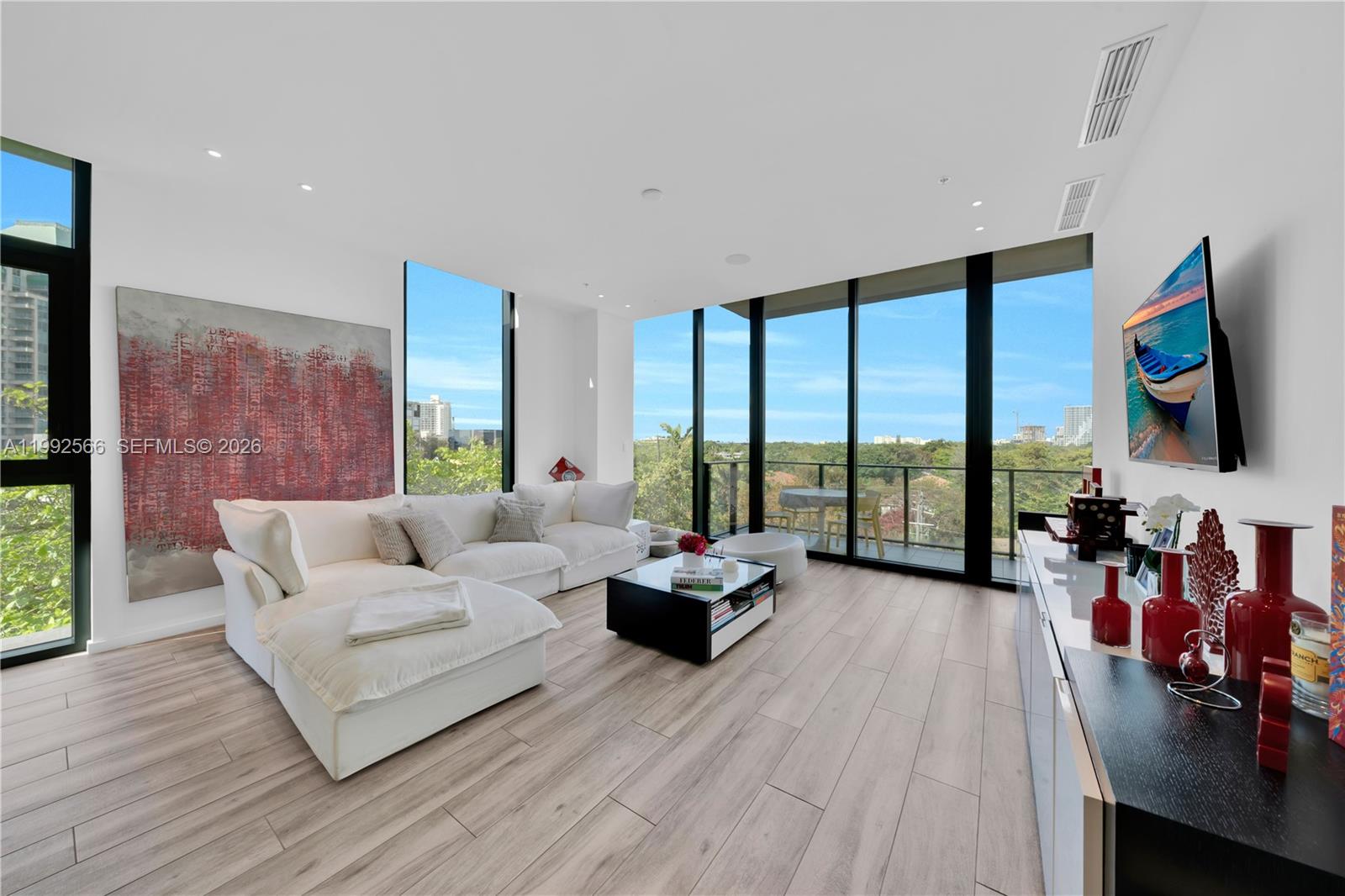 3156 SW 27th Ave # 501