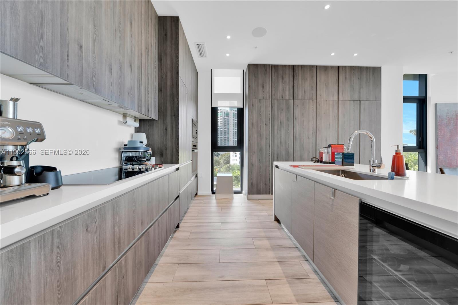 3156 SW 27th Ave # 501