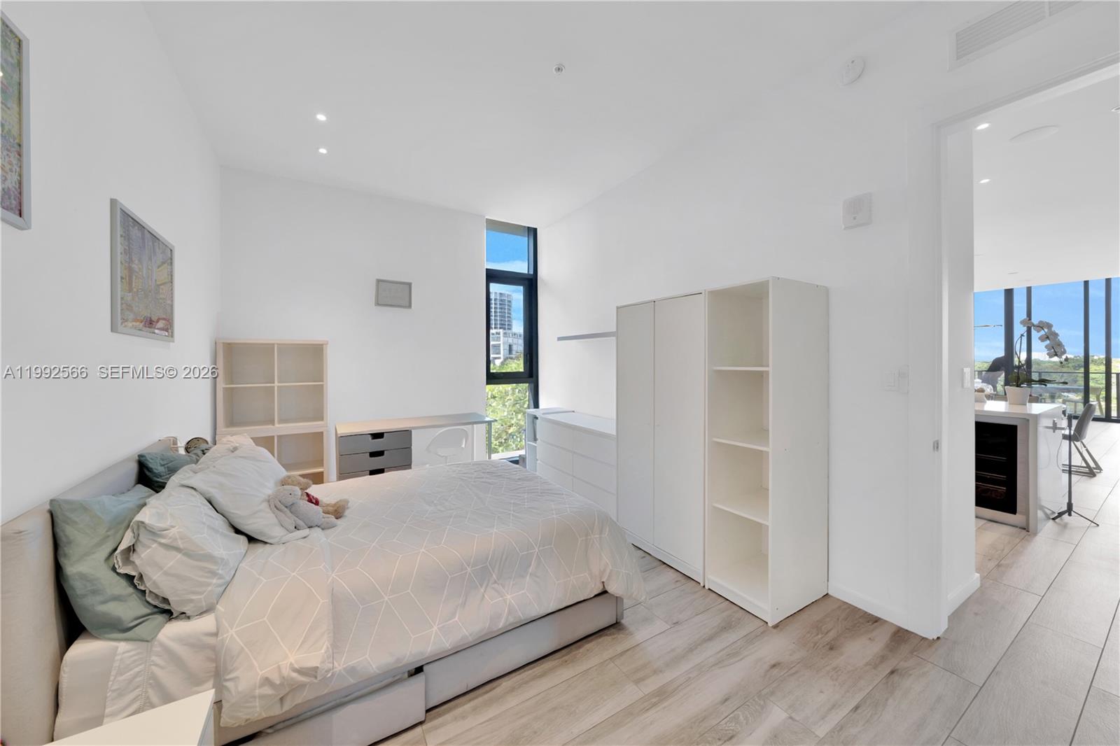 3156 SW 27th Ave # 501