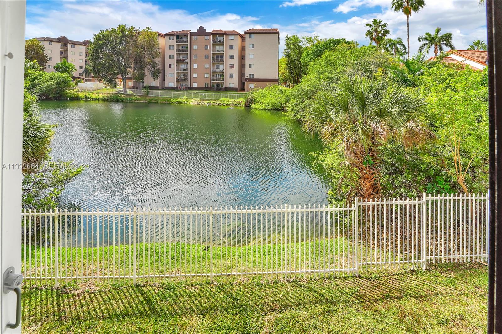 7668 SW 152nd Ave # 211 Unit: 2-211