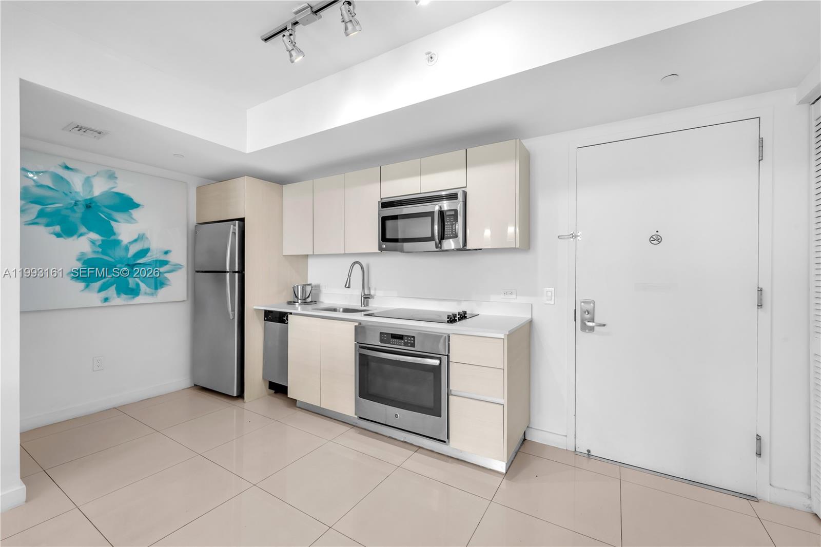 2602 E Hallandale Beach Blvd Unit: R2805