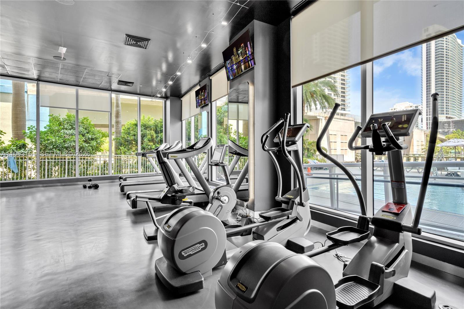 2602 E Hallandale Beach Blvd Unit: R2805