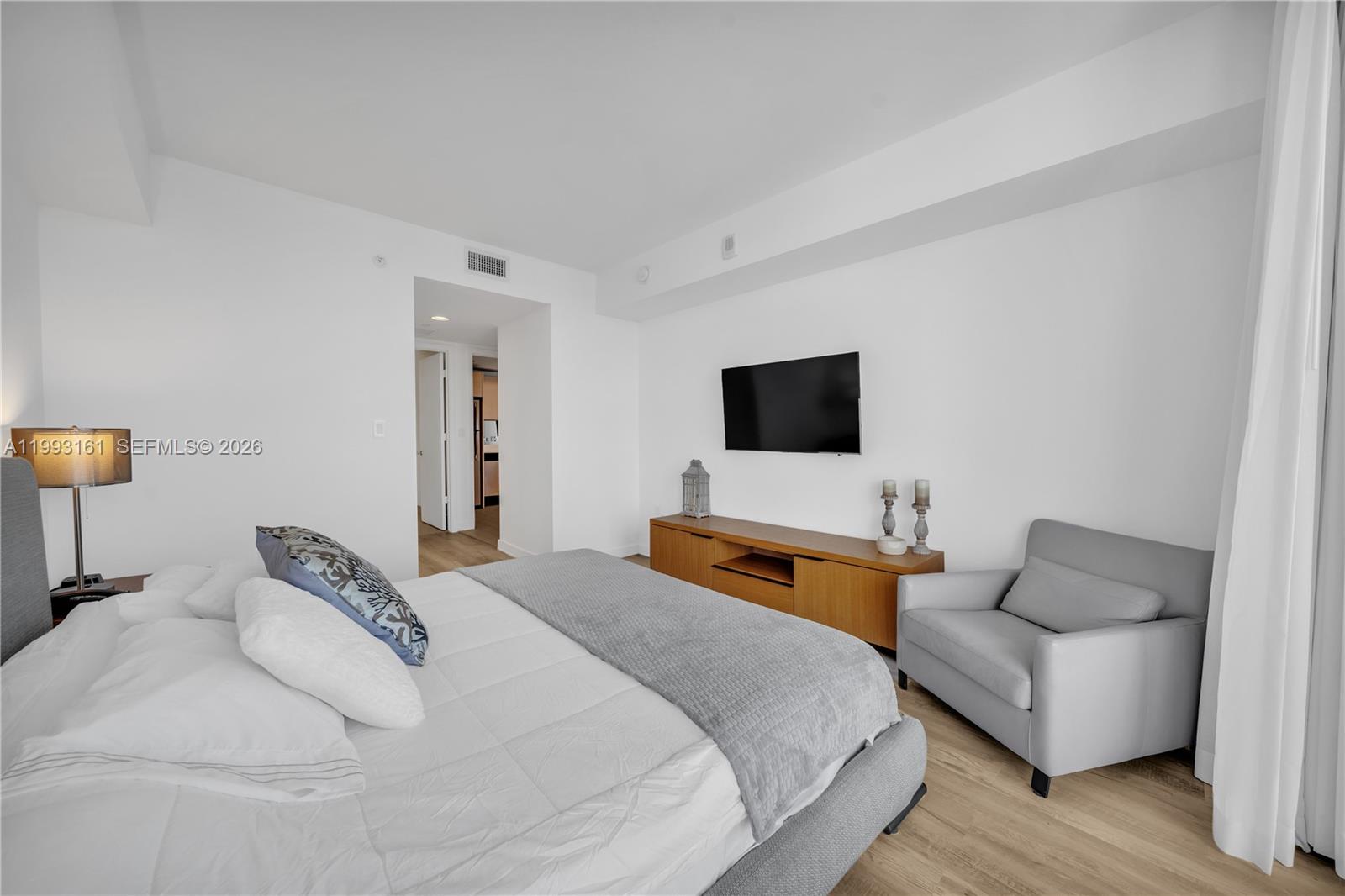 2602 E Hallandale Beach Blvd Unit: R2805