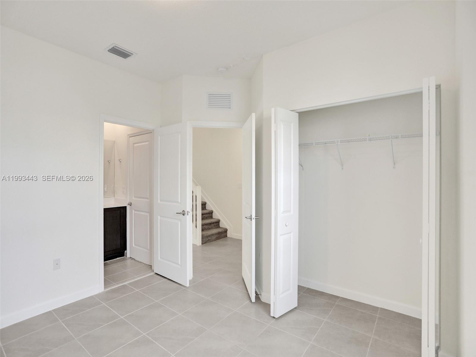 3436 W 111th Pl