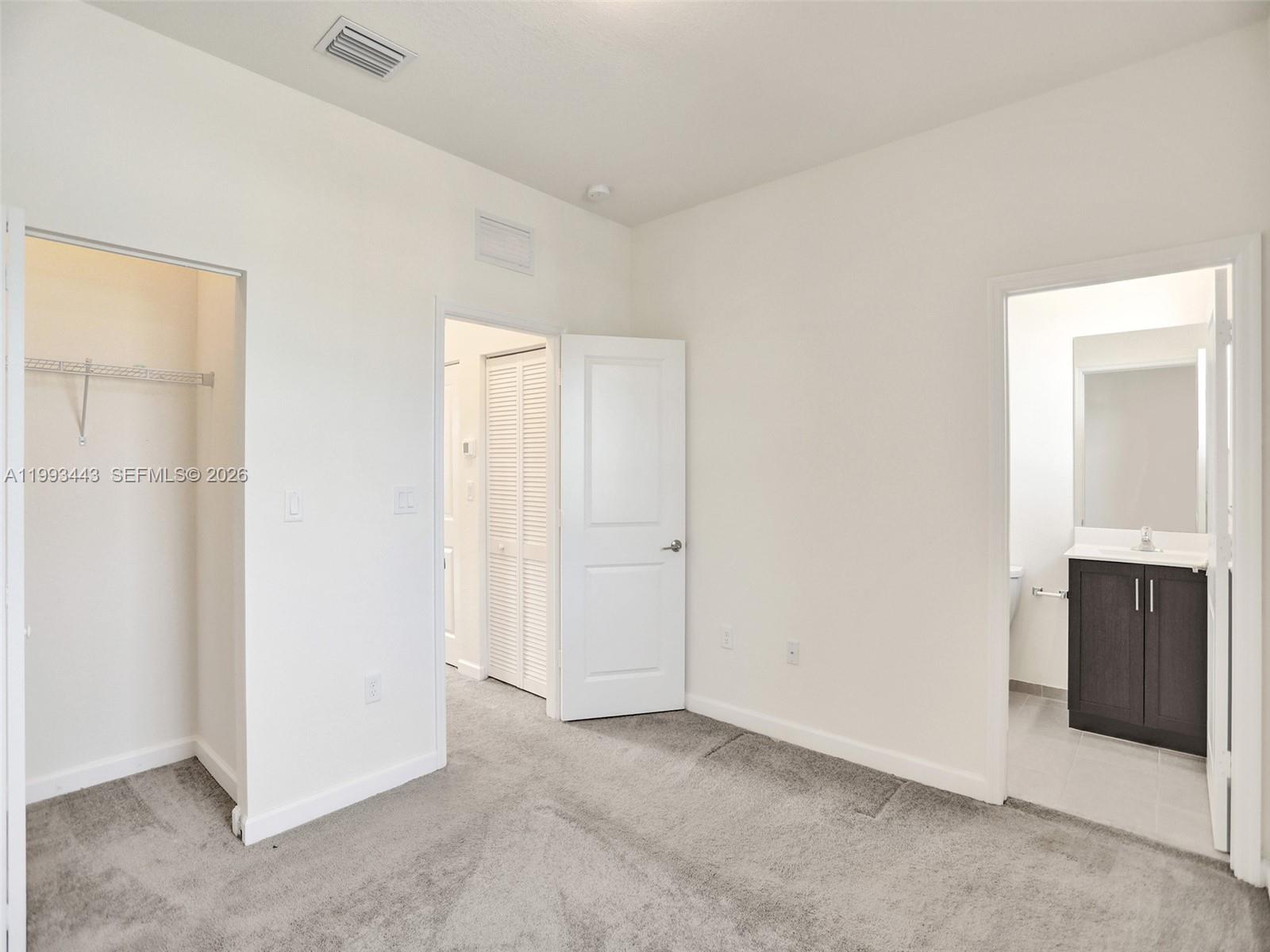 3436 W 111th Pl