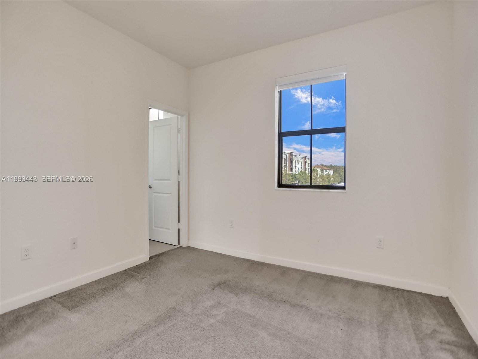 3436 W 111th Pl