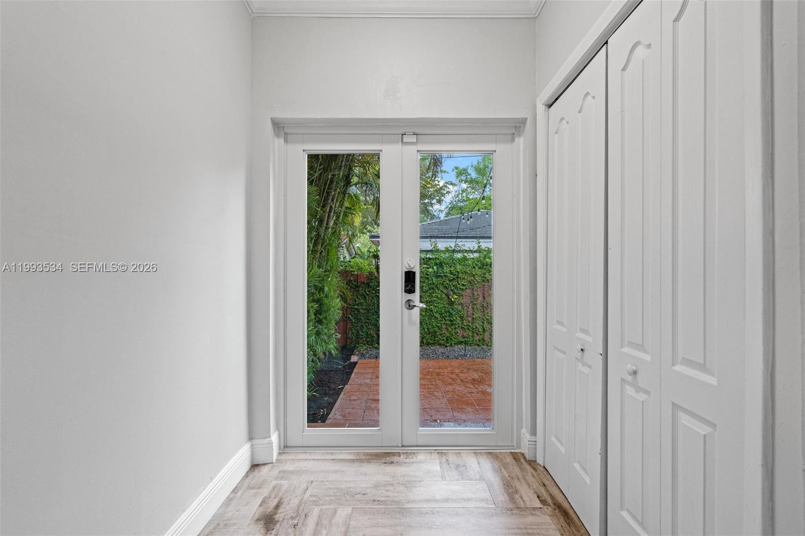 1209 La Mancha Ave