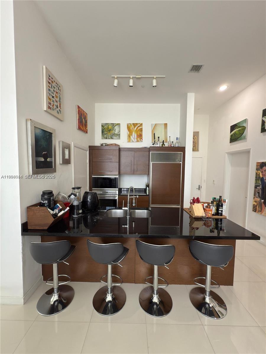475 Brickell Ave # 2813