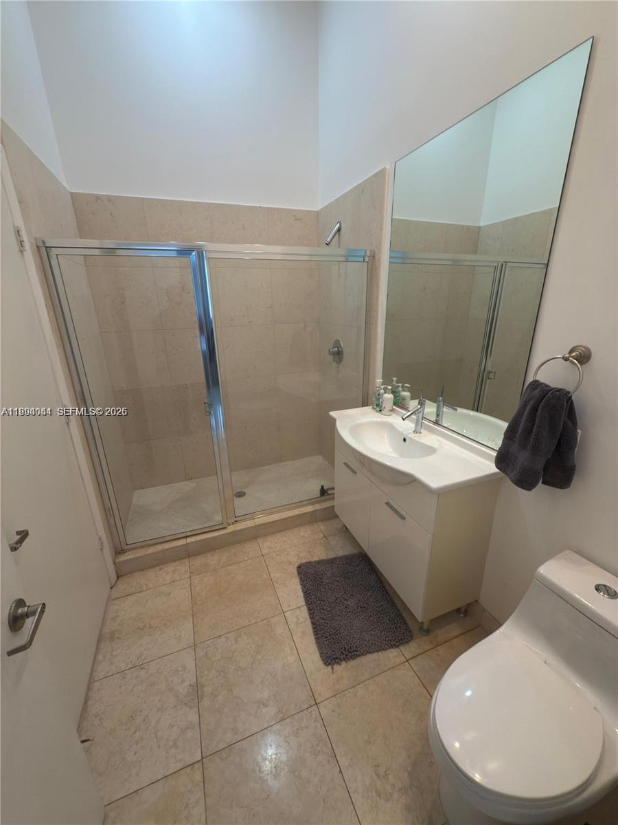 475 Brickell Ave # 2813