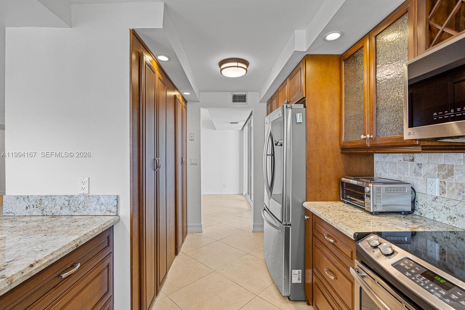 1360 S Ocean Blvd # 1605