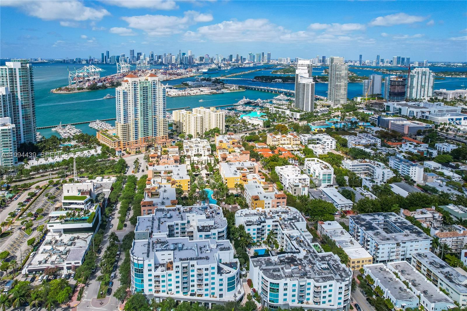 110 Washington Ave # 1712