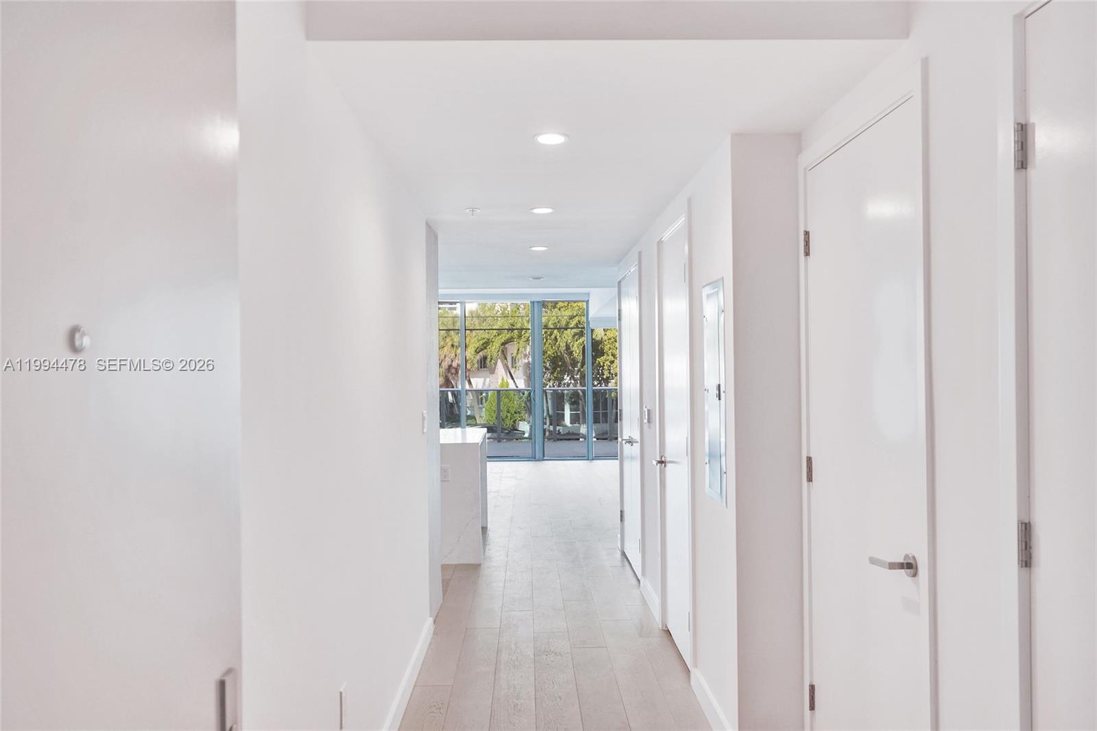 9221 E Bay Harbor Dr # 210