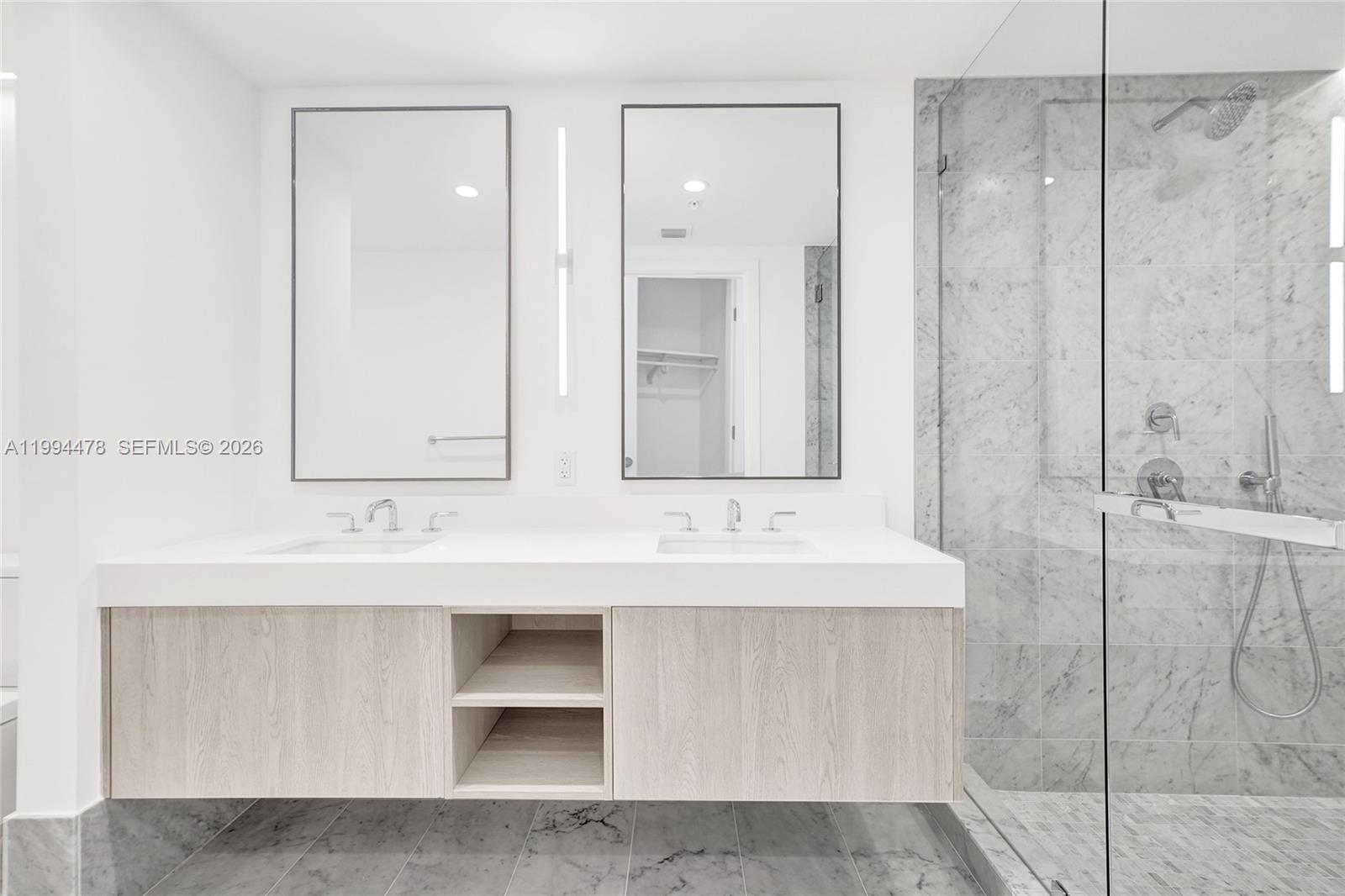 9221 E Bay Harbor Dr # 210