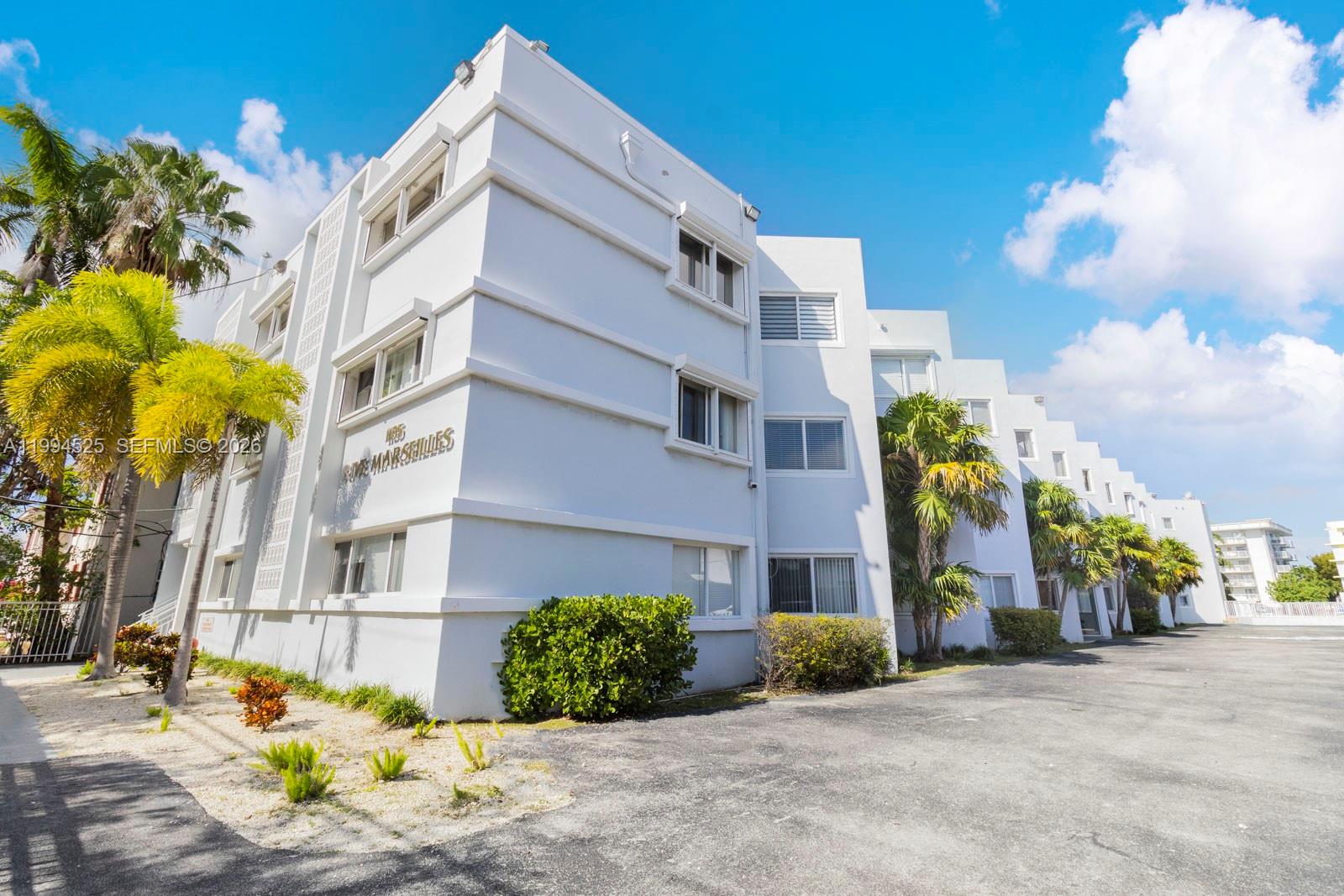 1185 Marseille Dr # 101