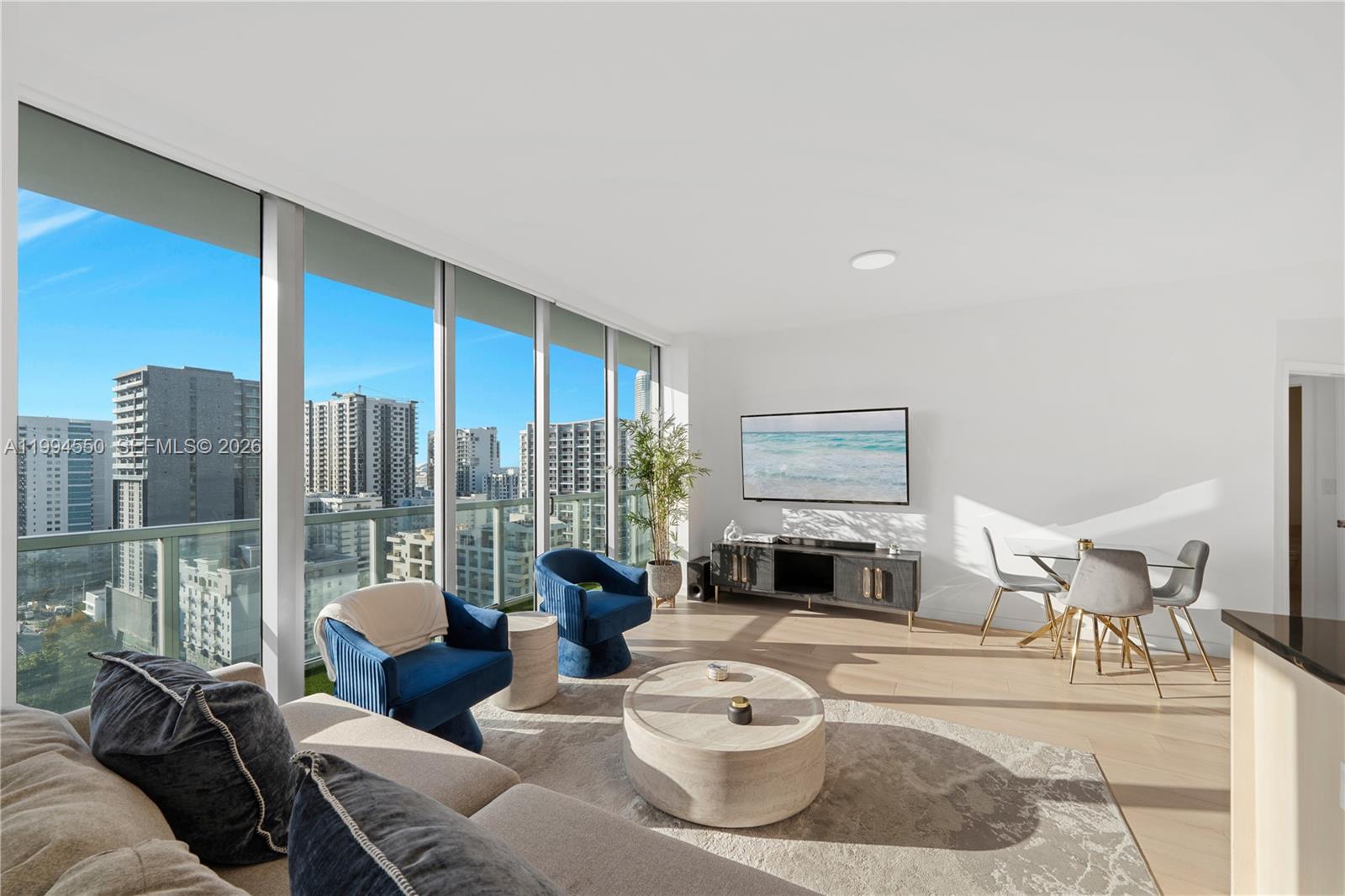 1111 SW 1st Ave Unit: 2114-N