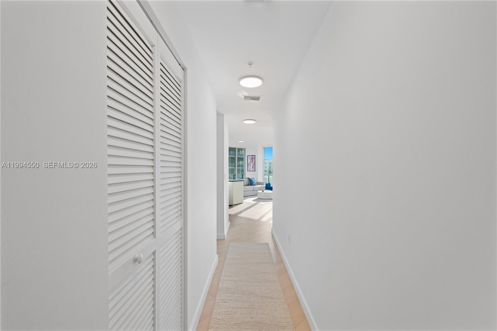 1111 SW 1st Ave Unit: 2114-N