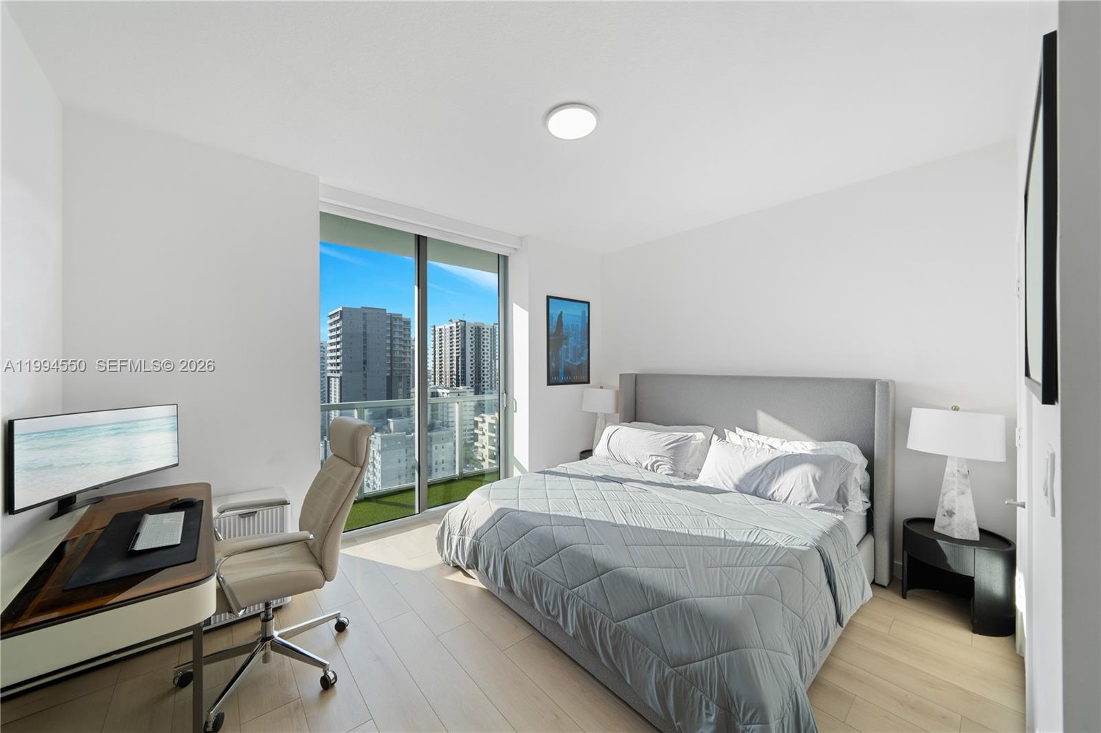 1111 SW 1st Ave Unit: 2114-N