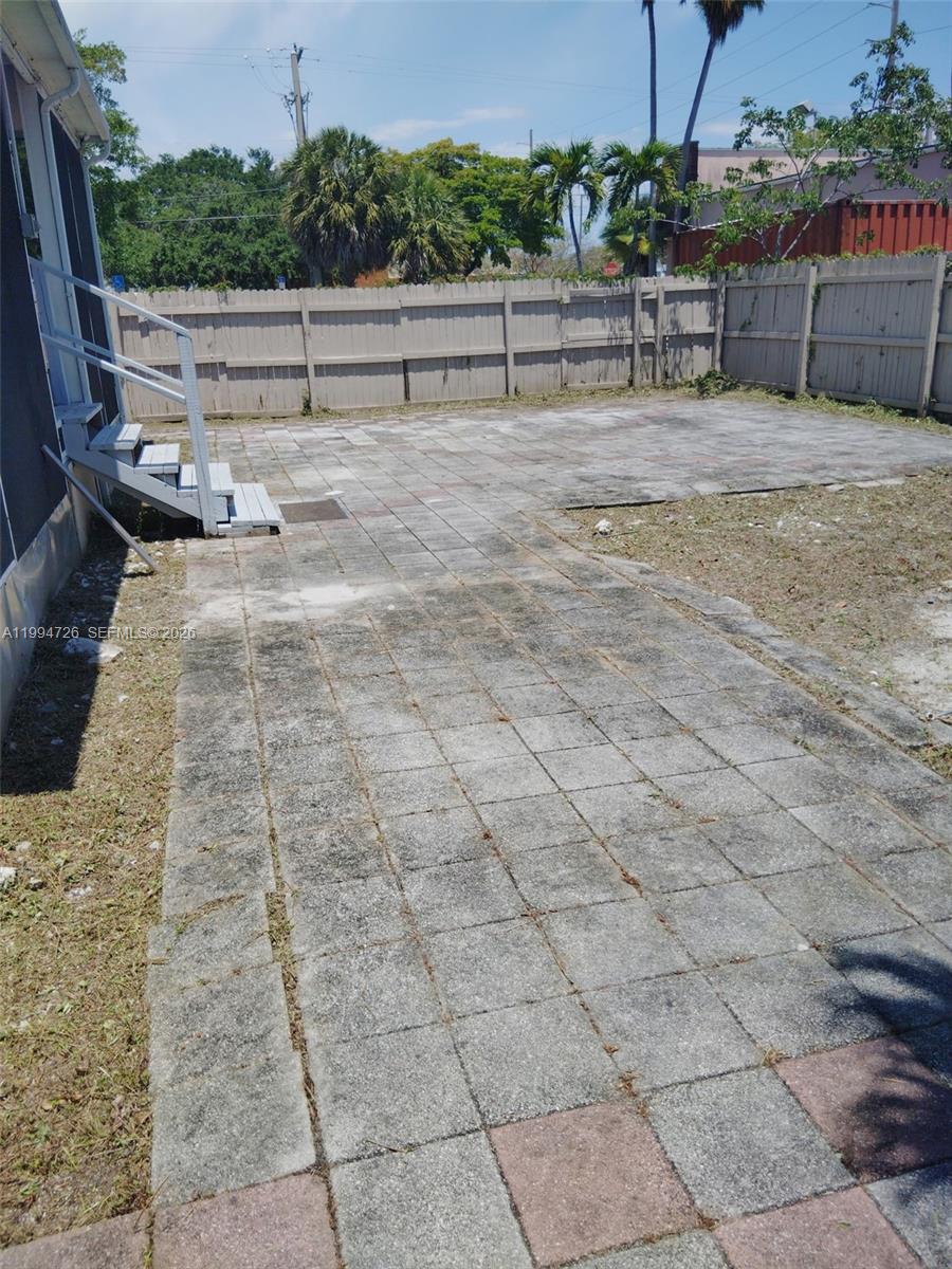 109 SW 1st Ave