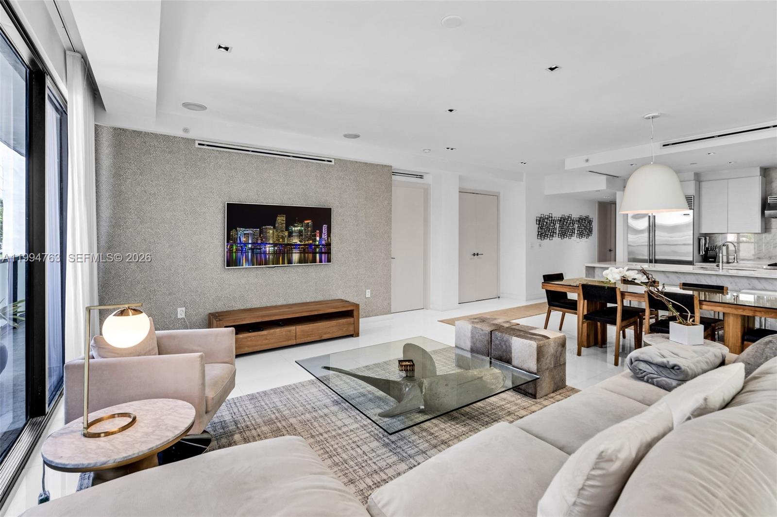 350 Meridian Ave # 202
