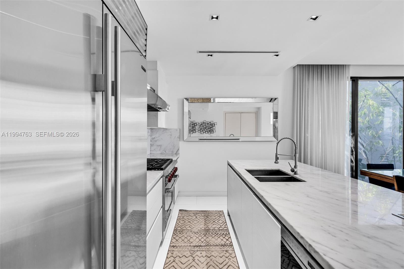 350 Meridian Ave # 202