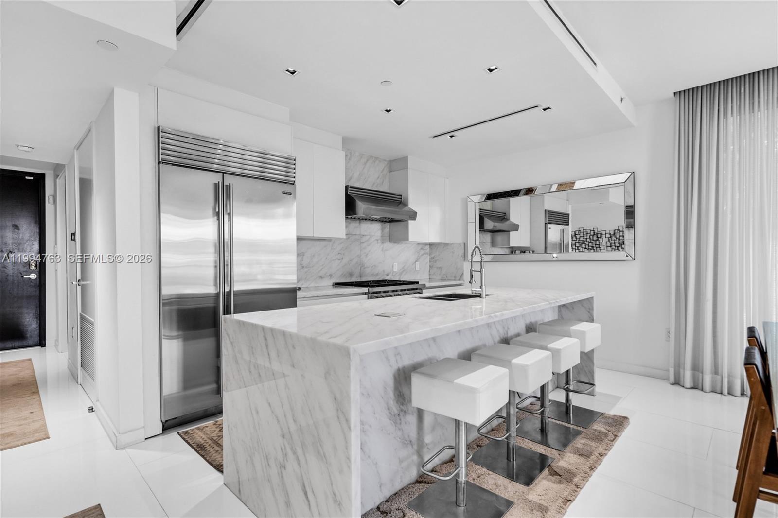 350 Meridian Ave # 202