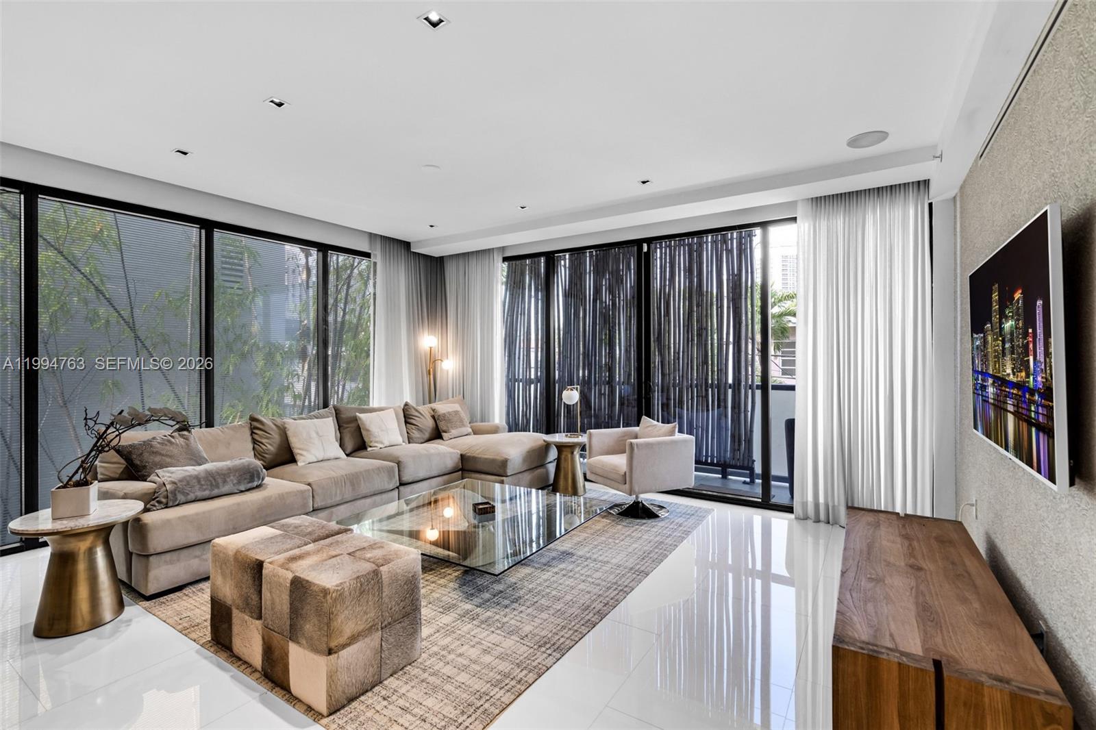 350 Meridian Ave # 202