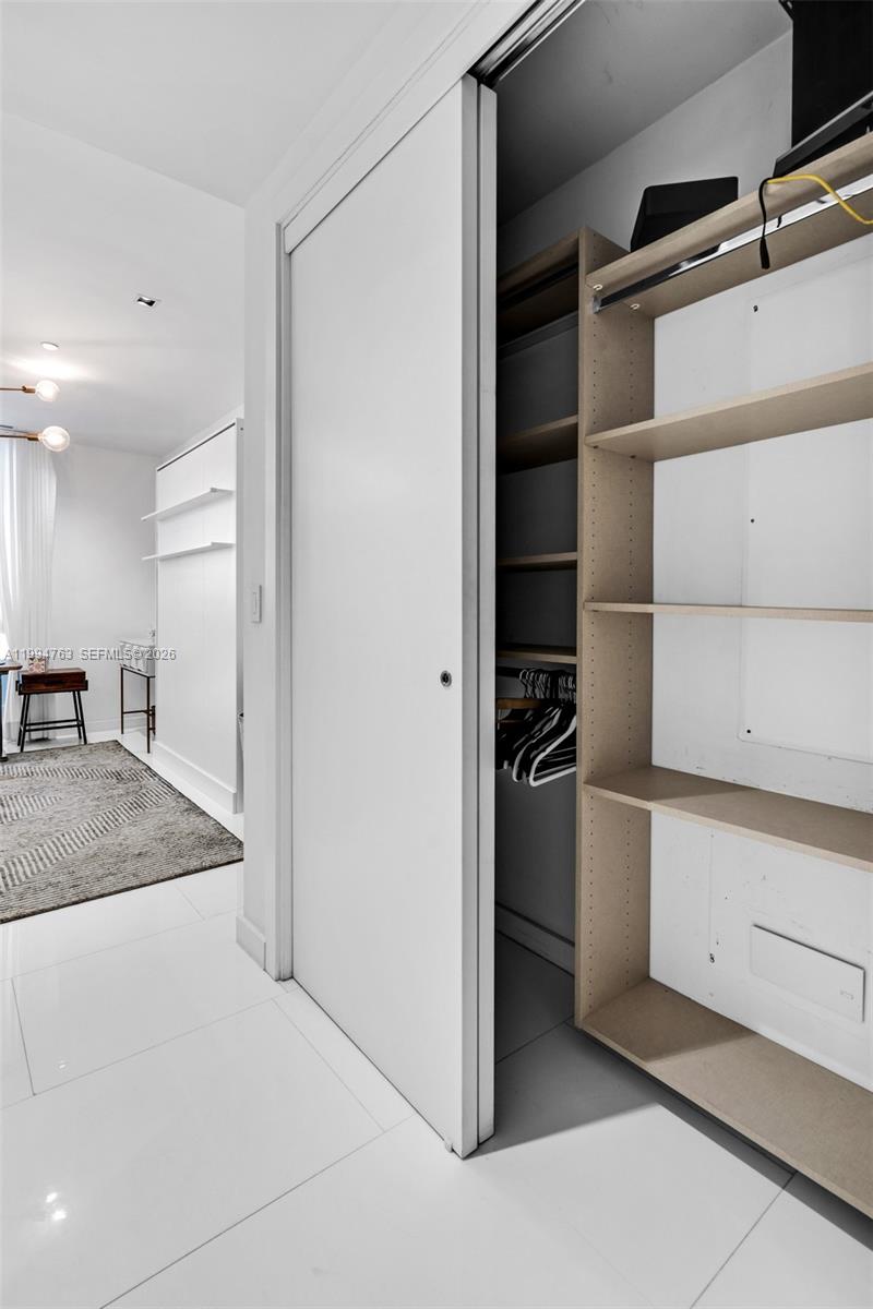 350 Meridian Ave # 202