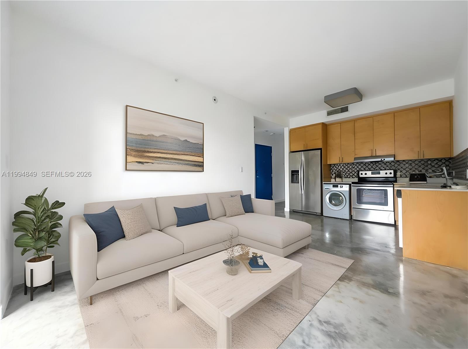 761 NW 1st St # 302