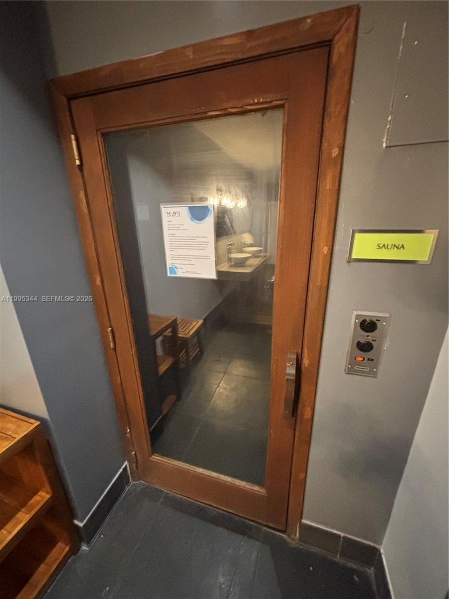 133 NE 2nd Ave # 2112