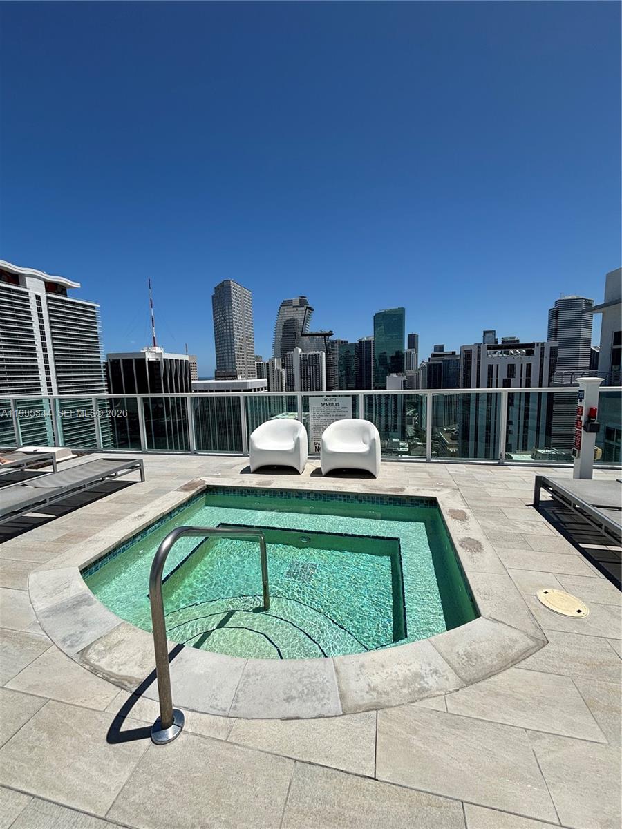 133 NE 2nd Ave # 2112