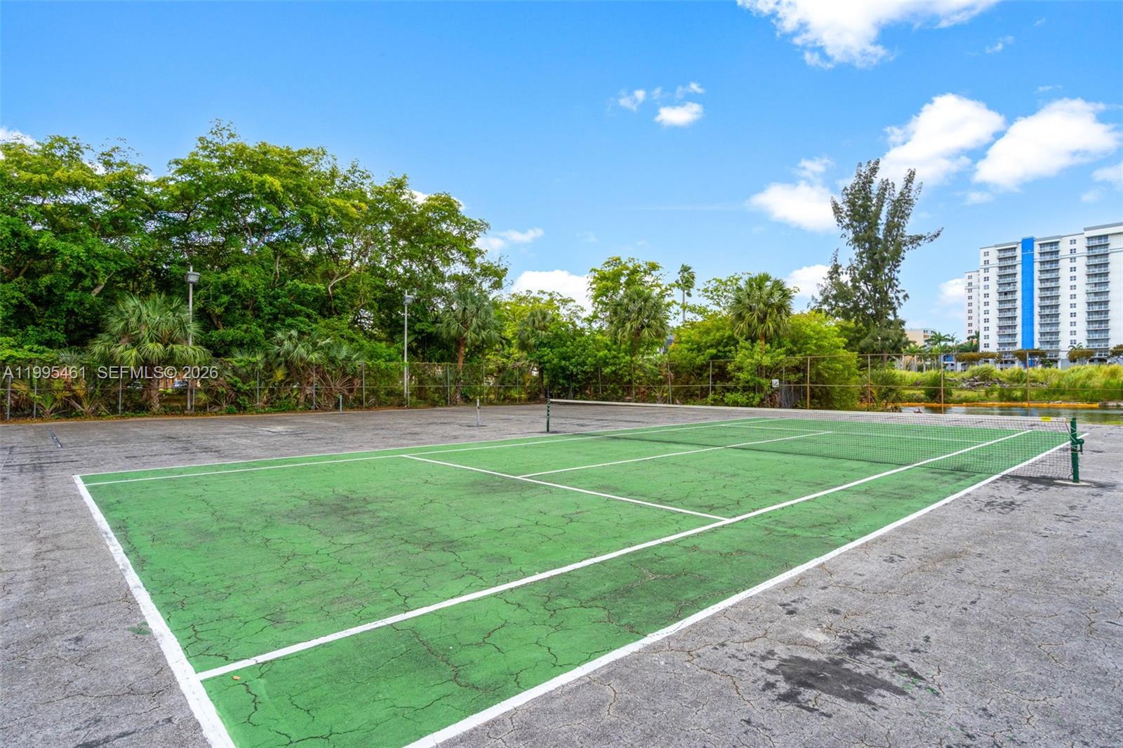 4801 NW 7th St # 16 Unit: 407-16