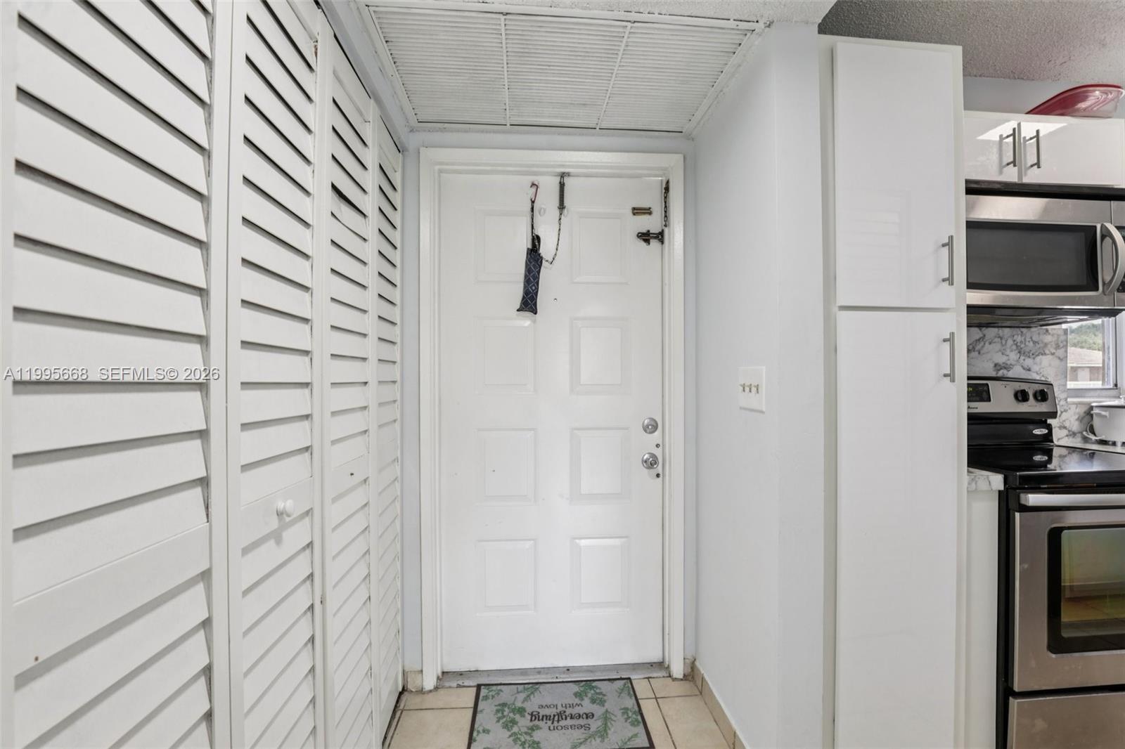 9930 Twin Lakes Dr # L Unit: 7-L