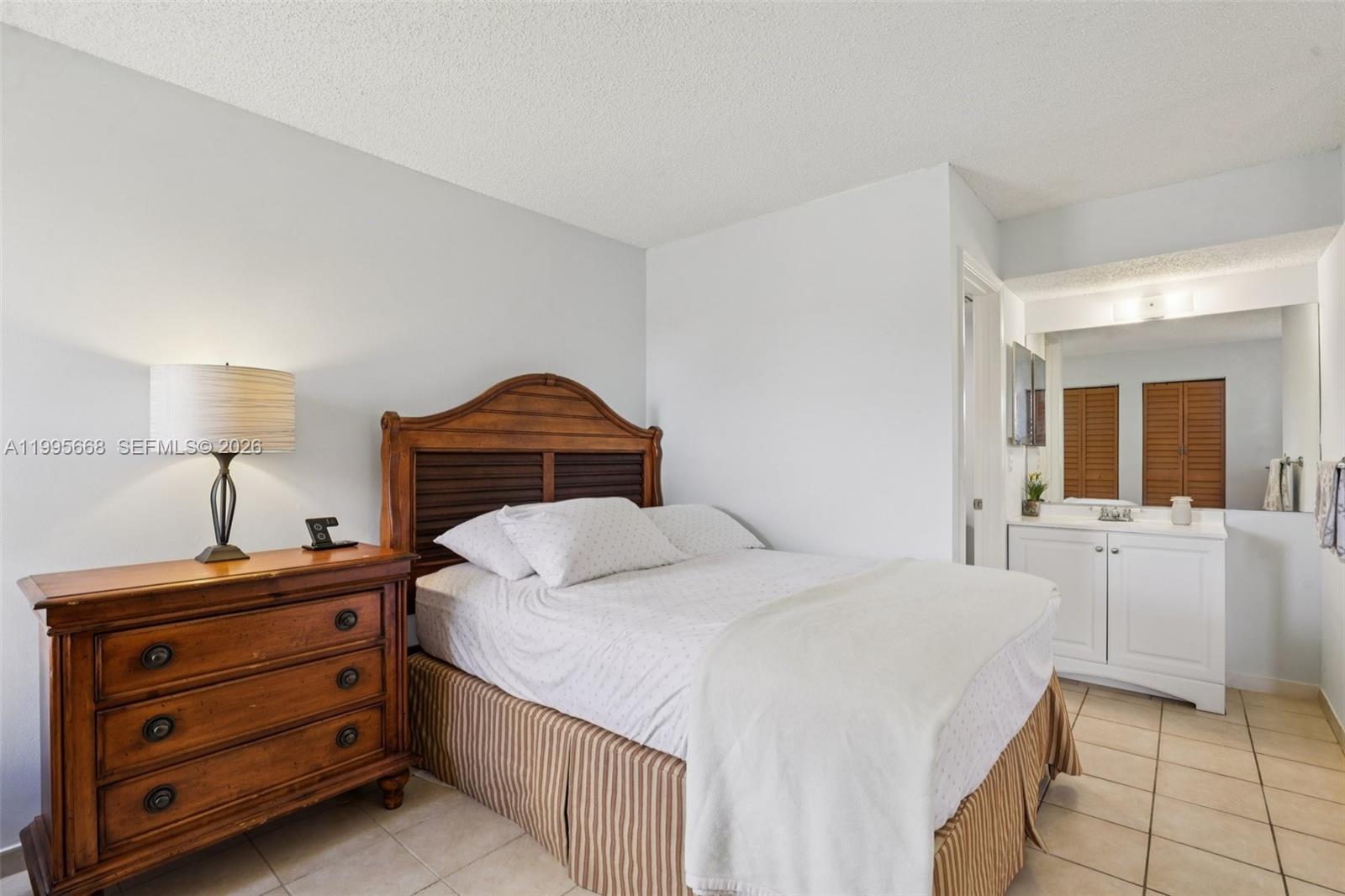 9930 Twin Lakes Dr # L Unit: 7-L