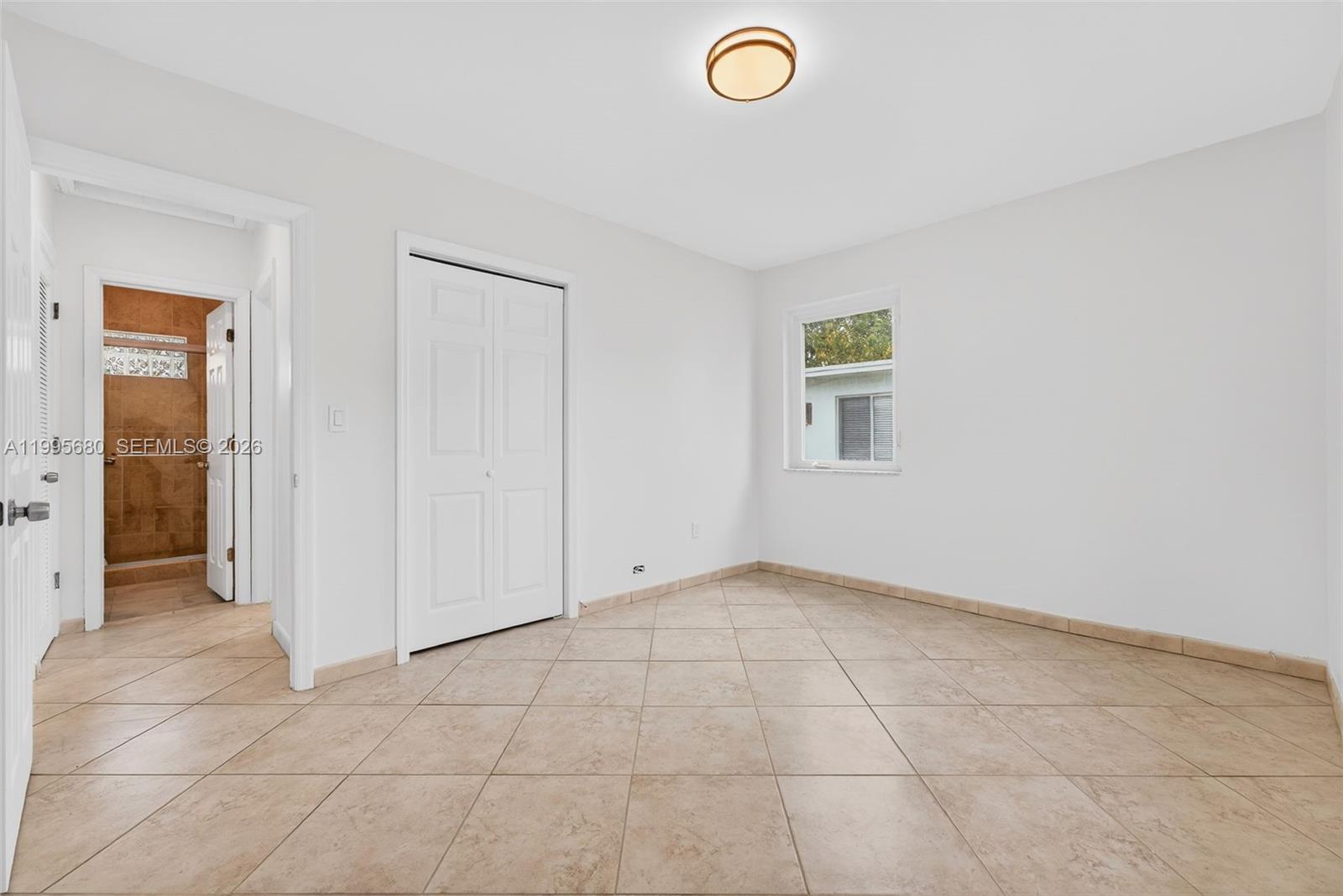 6447 SW 10th St Unit: .