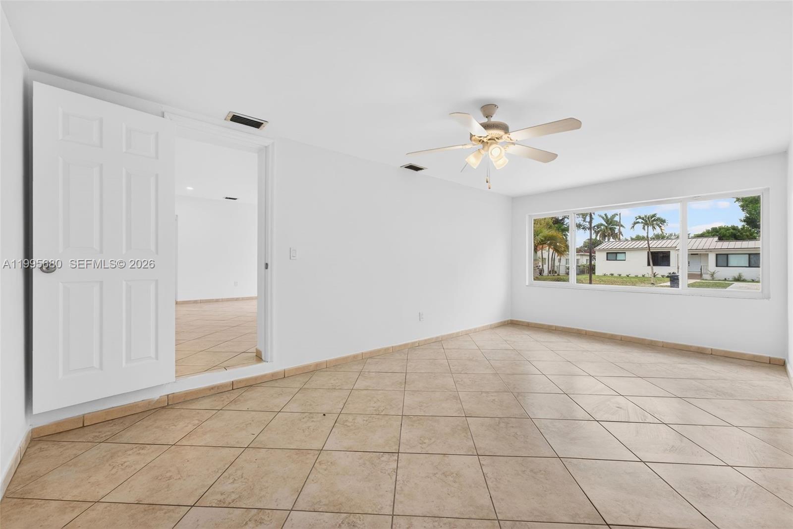 6447 SW 10th St Unit: .
