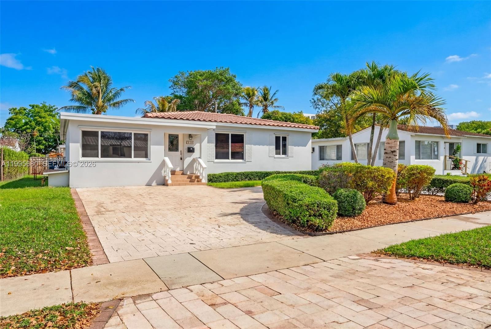 6447 SW 10th St Unit: .