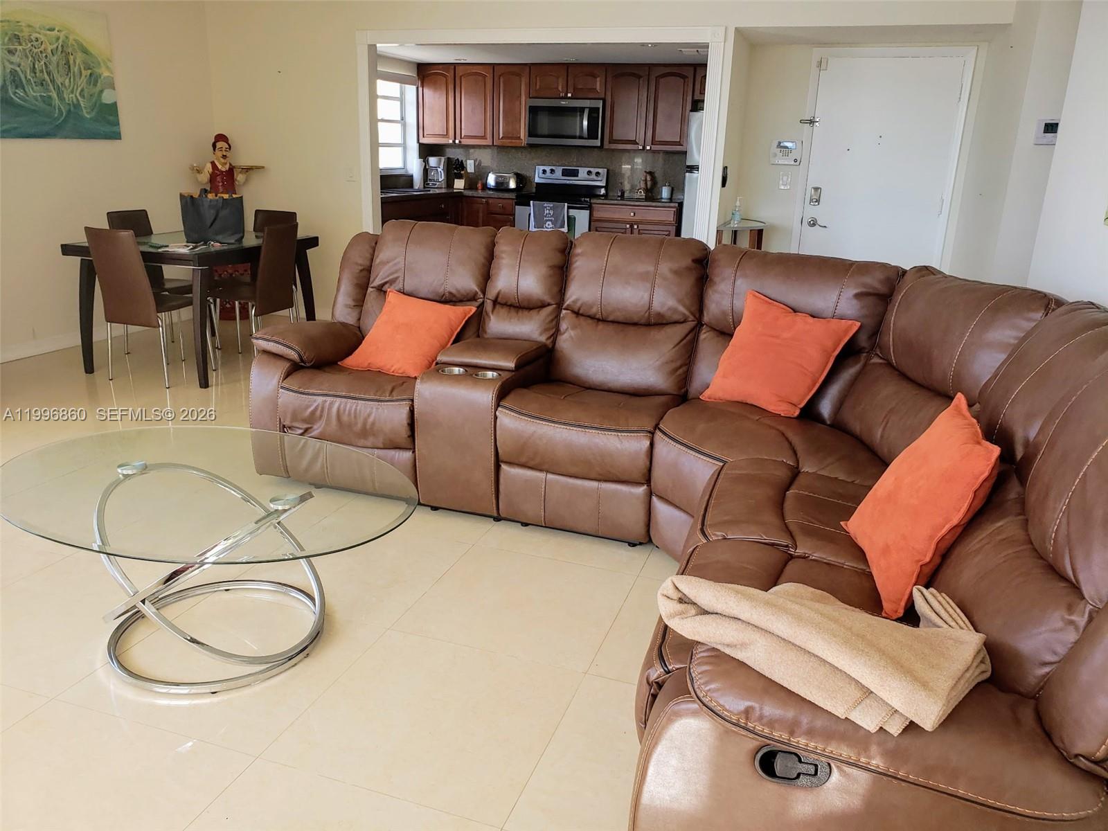 1817 S Ocean Dr # 221