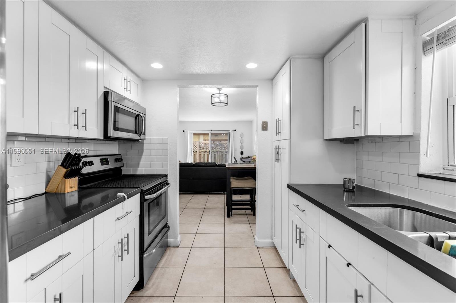 8500 SW 109th Ave # 114 Unit: 6-114